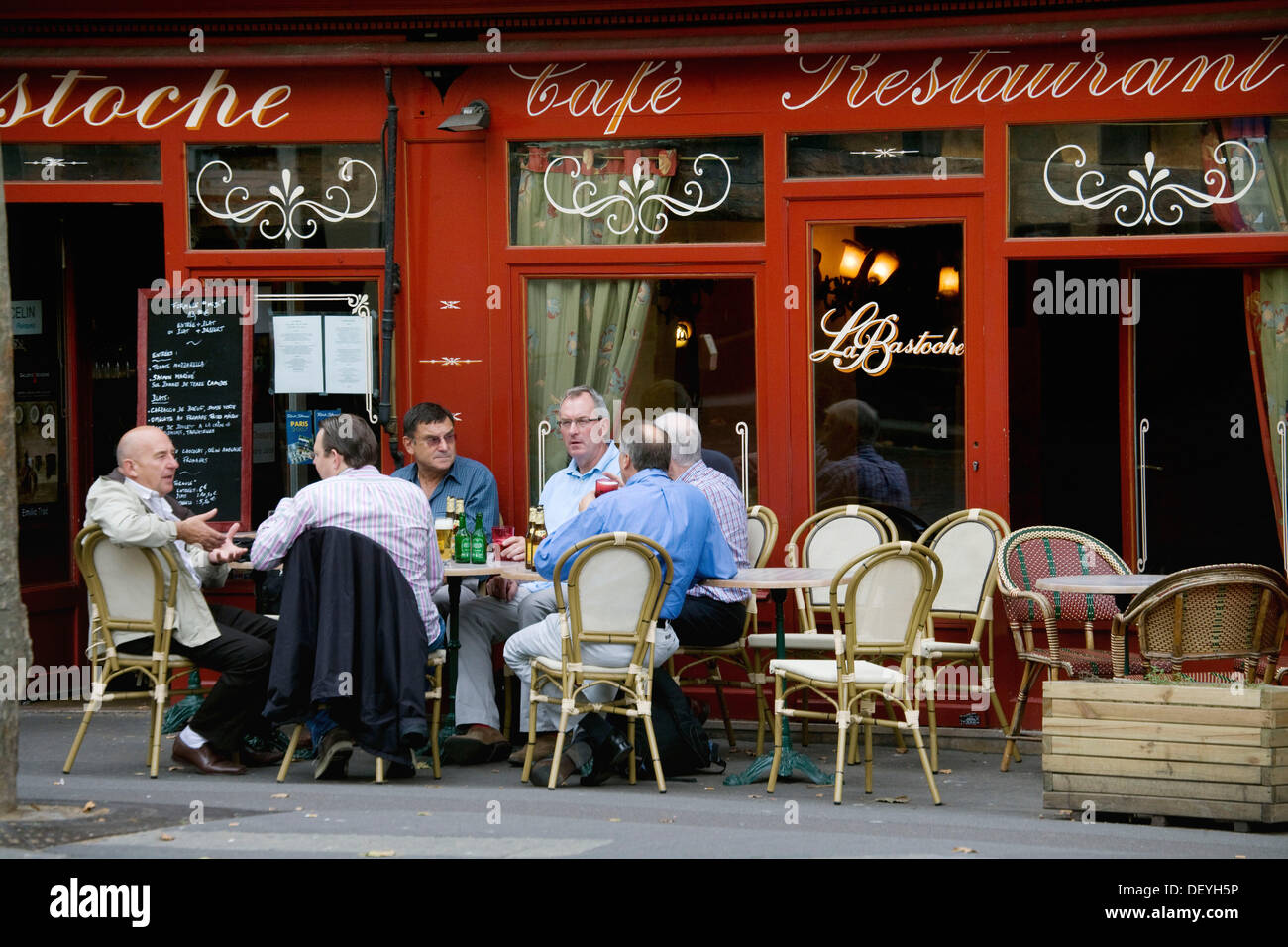 Outdoor cafe, Paris, France Stock Photo Alamy