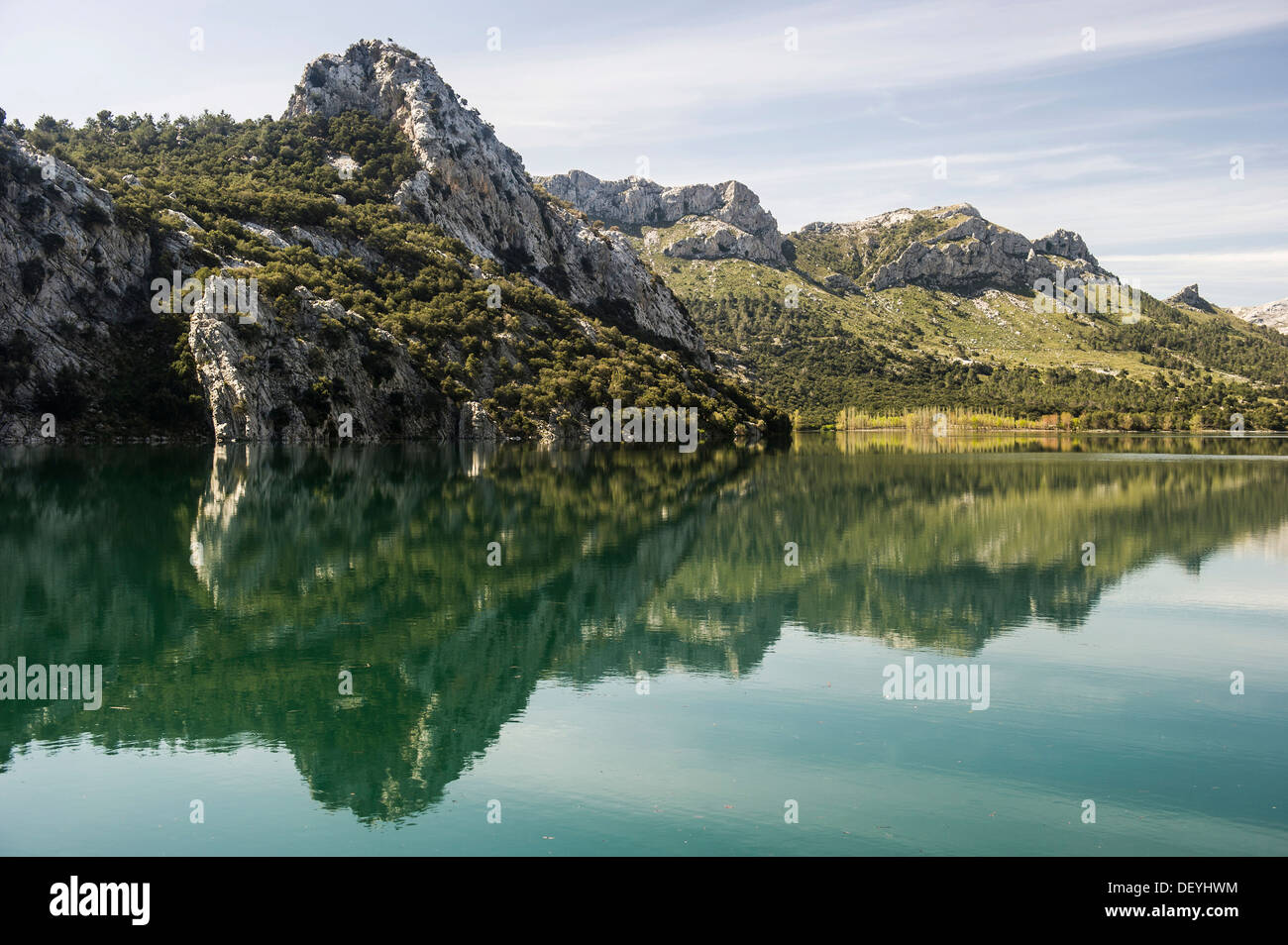 Mountain lake, Embalse de Gorg Blau, Tramuntana, Majorca, Balearic Islands, Spain Stock Photo