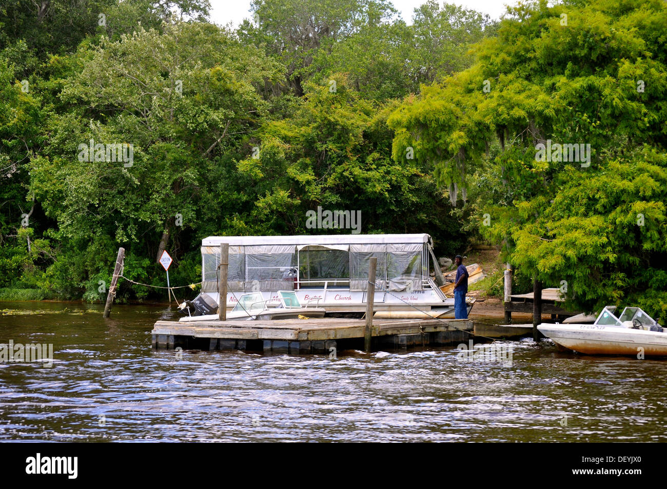 Waccamaw River Docked Boat Stock Photo Alamy