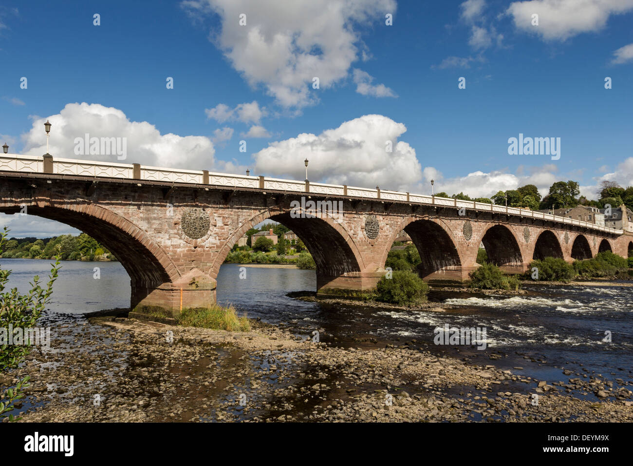 SMEATONS OLD ROAD BRIDGE OVER THE RIVER TAY IN PERTH CITY SCOTLAND Stock Photo
