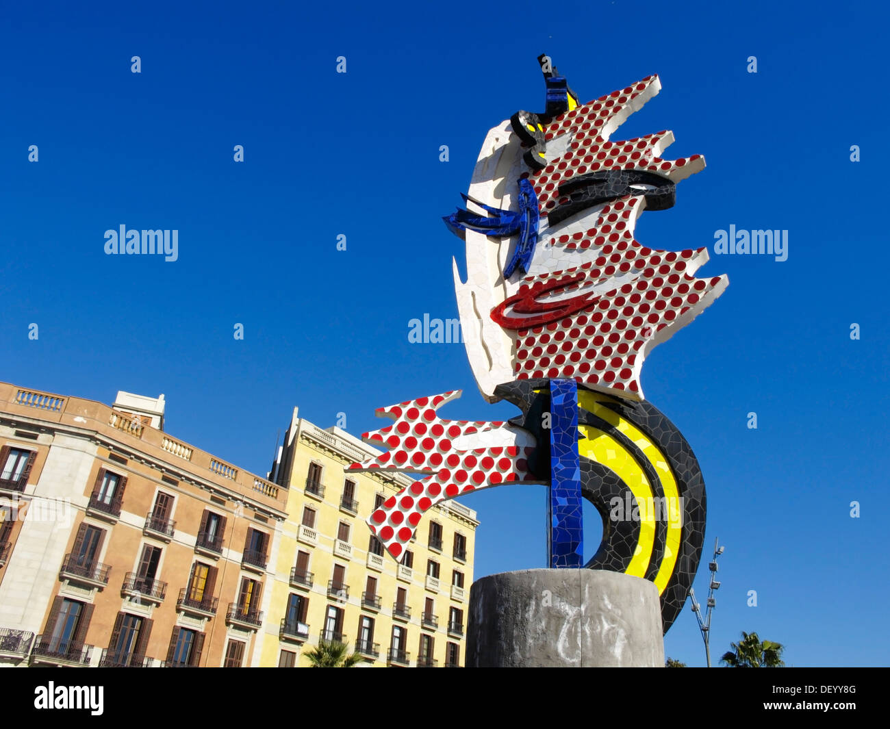 El Cap de Barcelona or The Head of Barcelona, Pop-Art construction by Roy  Lichtenstein, Barcelona, Catalonia, Spain, Europe Stock Photo - Alamy