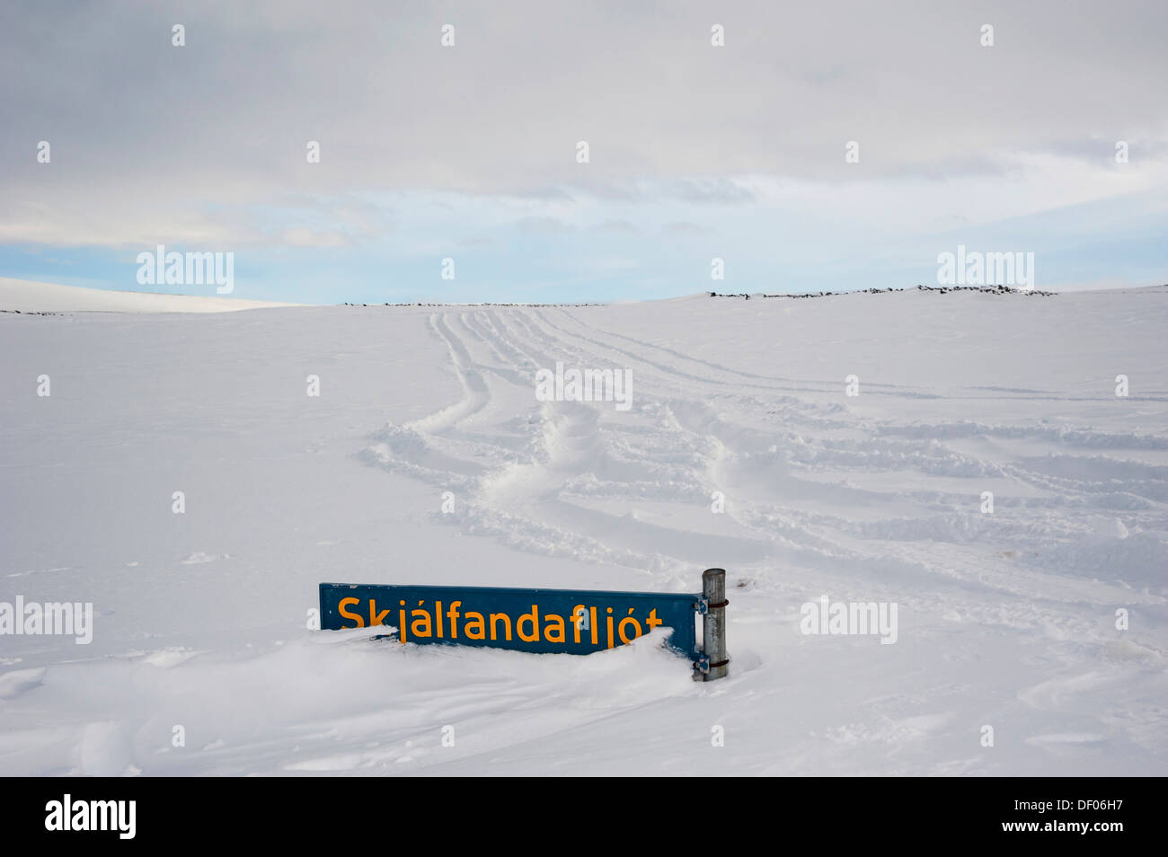 Snow-covered street sign, Vatnajoekull Glacier, Icelandic Highlands, Iceland, Europe Stock Photo