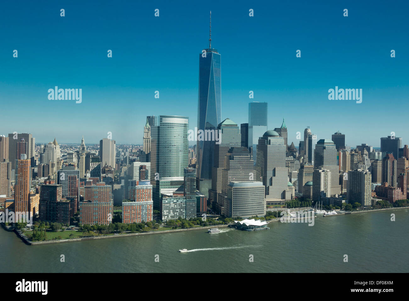 AERIAL DOWNTOWN SKYLINE HUDSON RIVER MANHATTAN NEW YORK CITY USA Stock ...