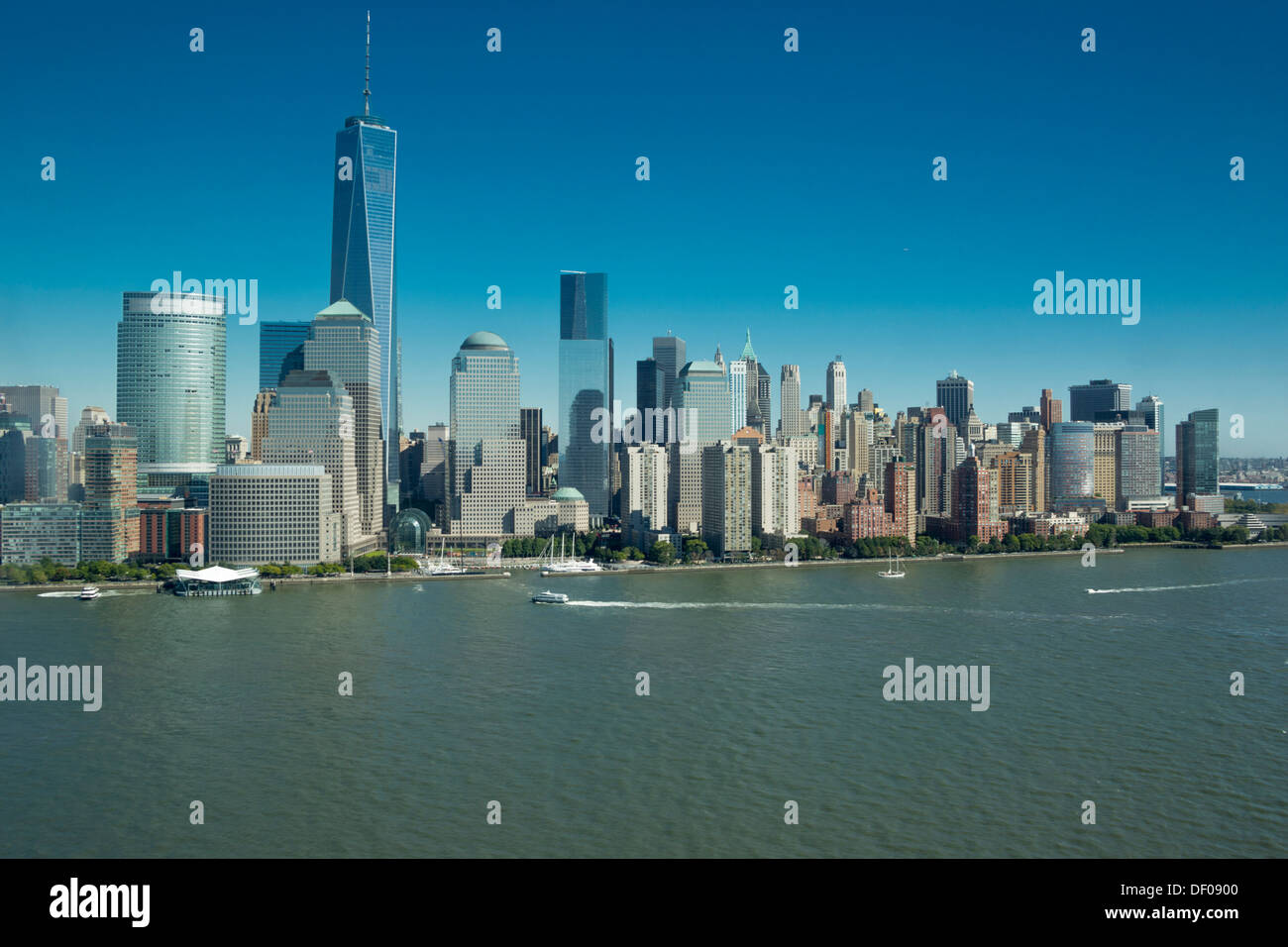 AERIAL DOWNTOWN SKYLINE HUDSON RIVER MANHATTAN NEW YORK CITY USA Stock ...