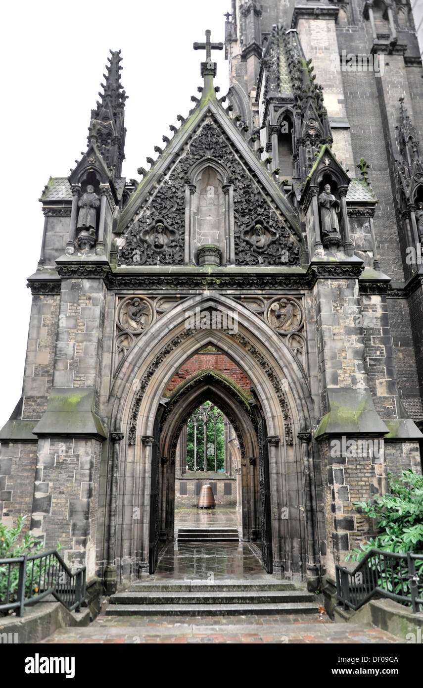 Entrance portal to the St Nikolai memorial church, Hanseatic City of Hamburg Stock Photo