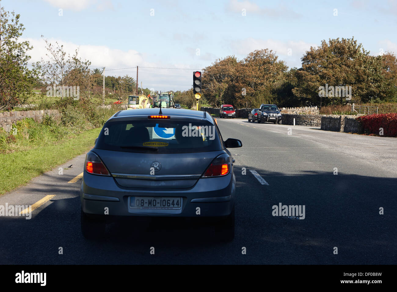 car waiting at temporary traffic lights county mayo republic of ireland Stock Photo Alamy