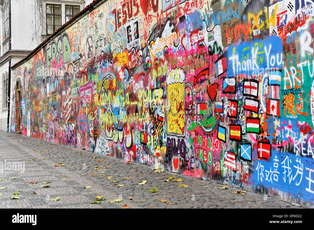 John Lennon wall, graffiti, Prague, Hlavní město Praha, Czech Republic Stock Photo Alamy
