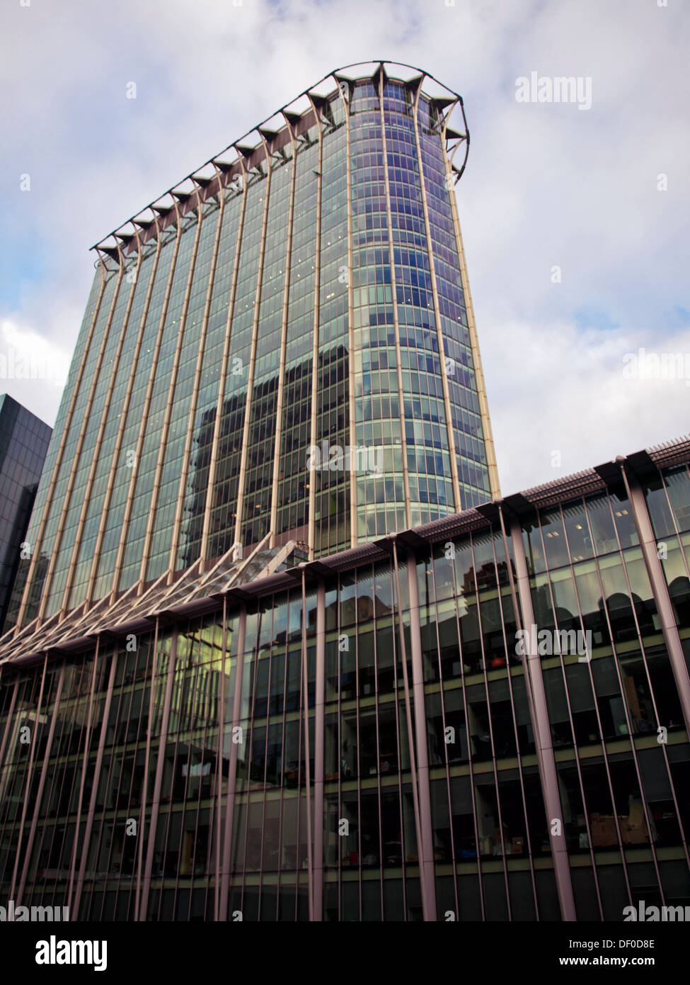 View of CityPoint, the fifth-tallest building in the City of London ...