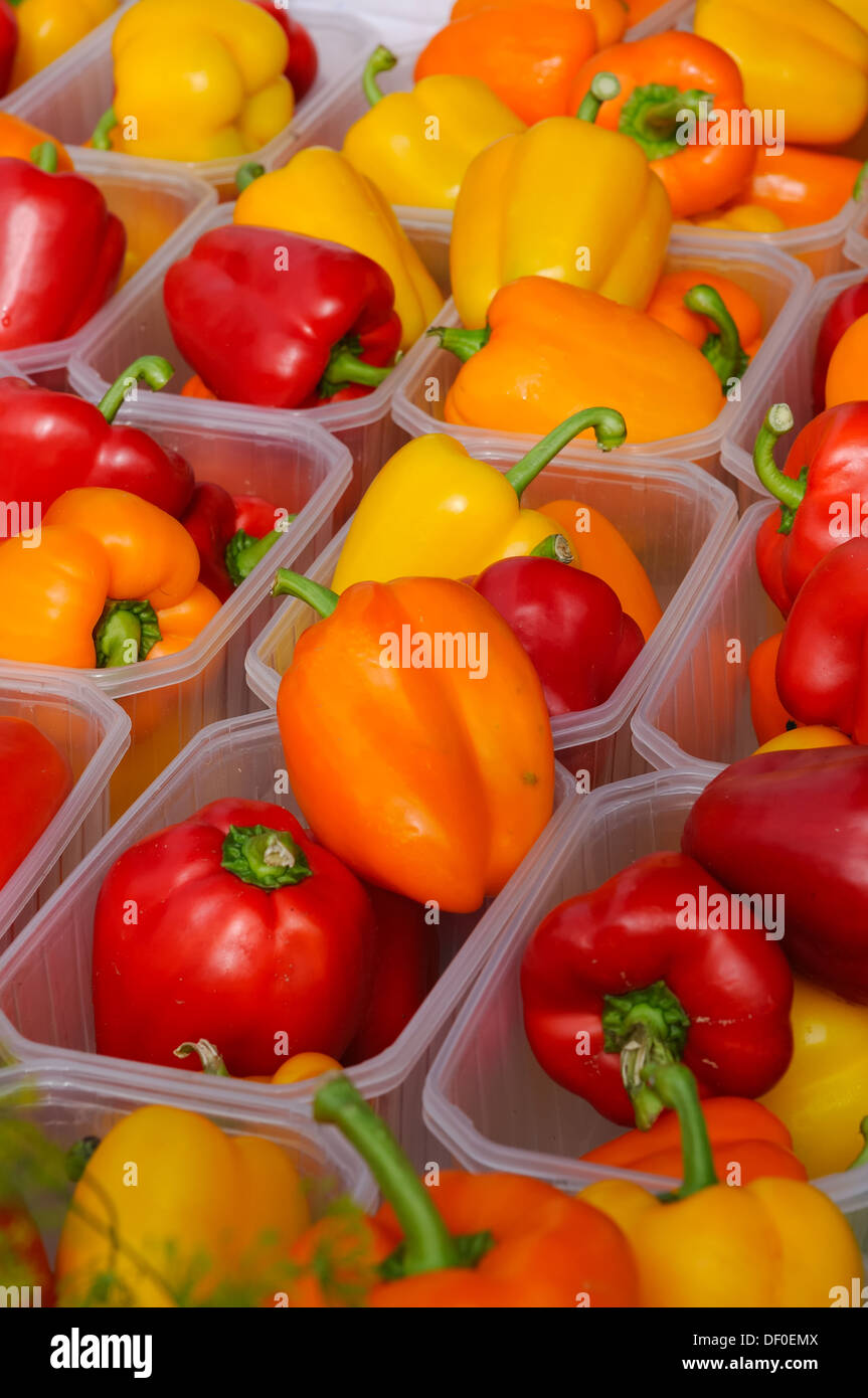Plastic tubs hires stock photography and images Alamy