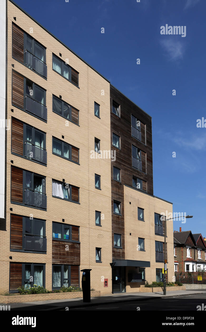 Wimbledon London England Apartments Stock Photo Alamy