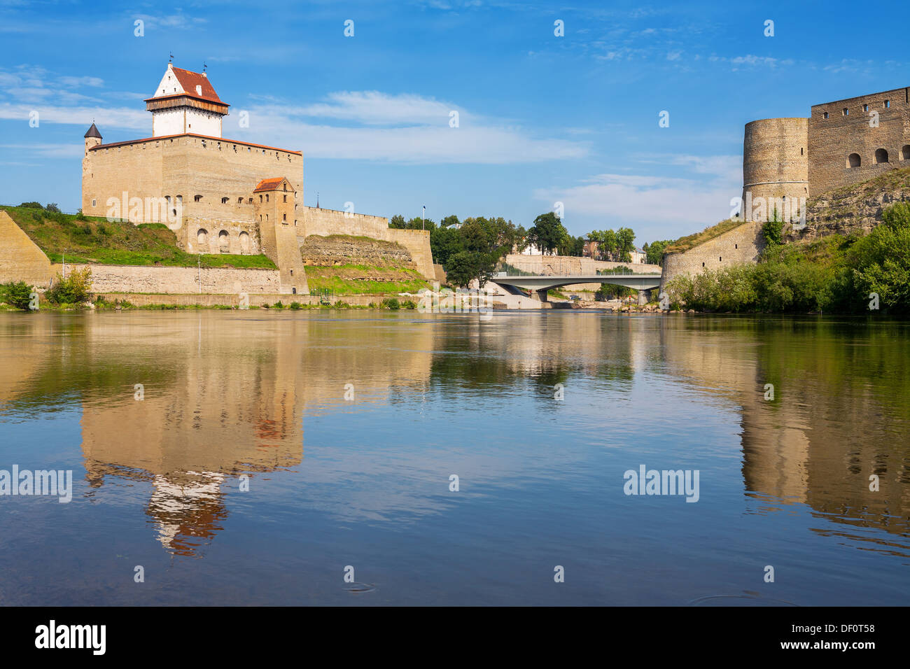Narva River Estonian Russian Border Europe Stock Photo Alamy Narva River Estonian Russian Border Europe Stock Photo Alamy