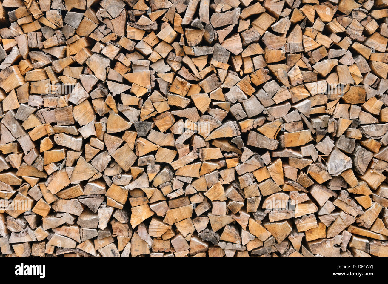 Wooden stack pile hi-res stock photography and images - Alamy