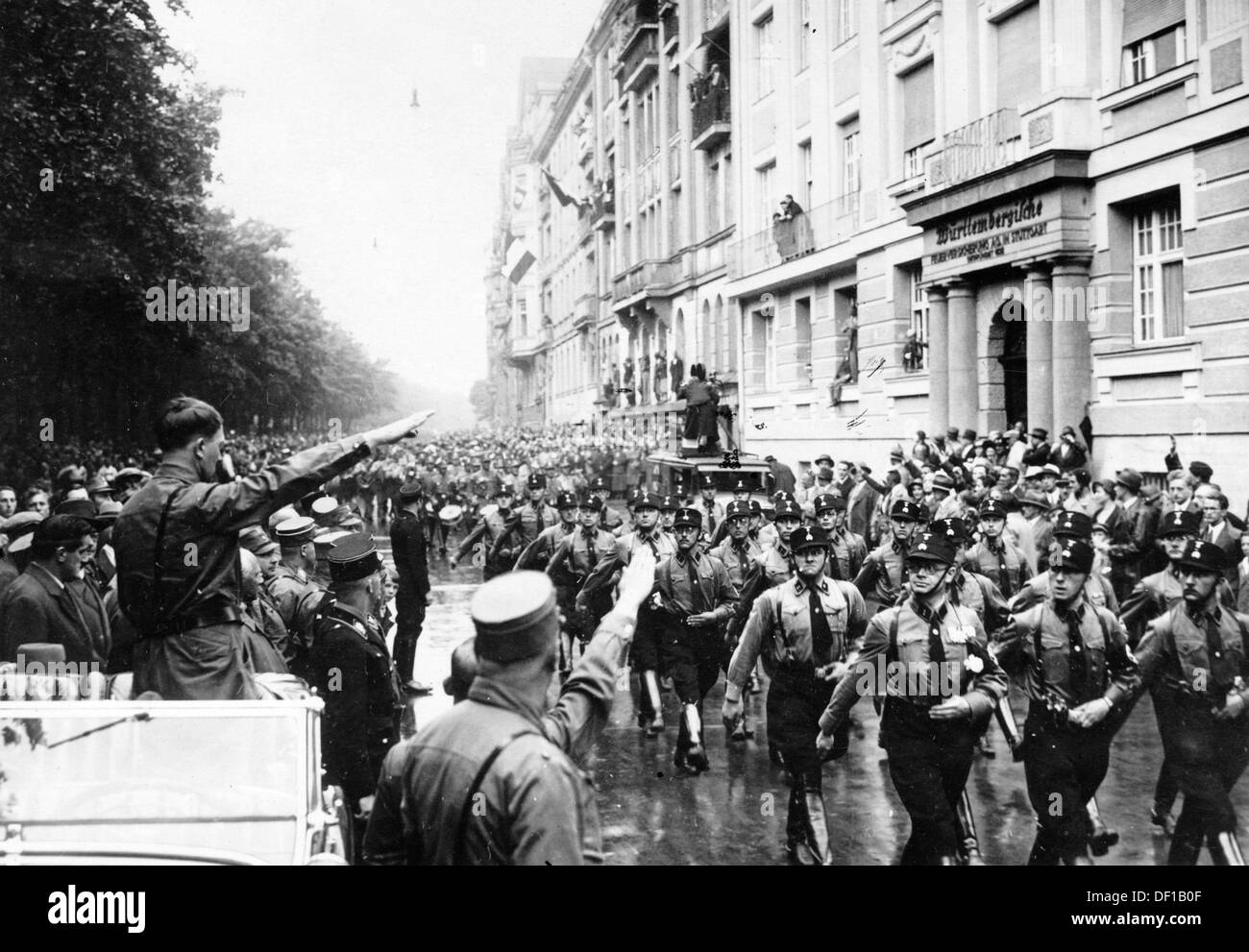 The image from the Nazi Propaganda! shows Adolf Hitler (l) on the occasion of the great Gautag (Gau Day) of the National Socialists in Munich, Germany, 3 July 1932. Fotoarchiv für Zeitgeschichte Stock Photo