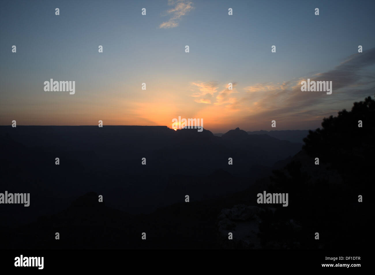 Sun eruptions hi-res stock photography and images - Alamy