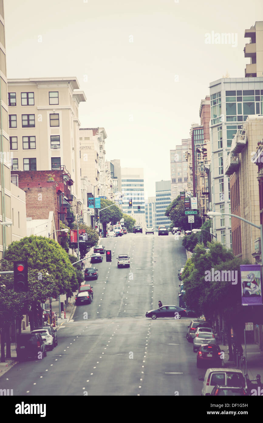 Foggy cars hi-res stock photography and images - Alamy