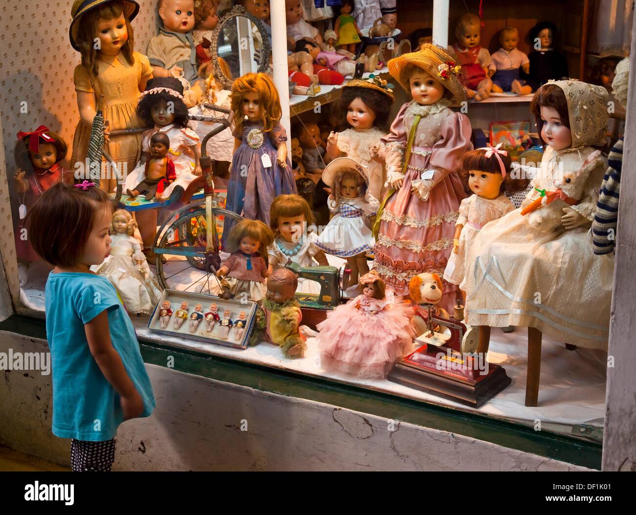 antique doll dealers near me
