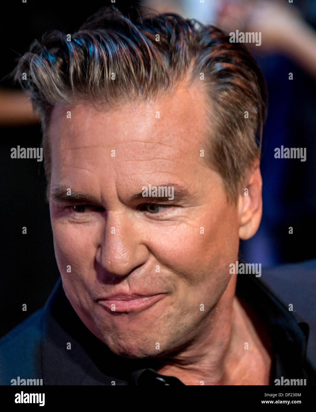 Santa Monica, CA, USA. 25th Sep, 2013. VAL KILMER arrives for the Shakespeare Center of Los Angeles' 23rd Annual Simply Shakespeare at the Broad Stage. Credit:  Brian Cahn/ZUMAPRESS.com/Alamy Live News Stock Photo