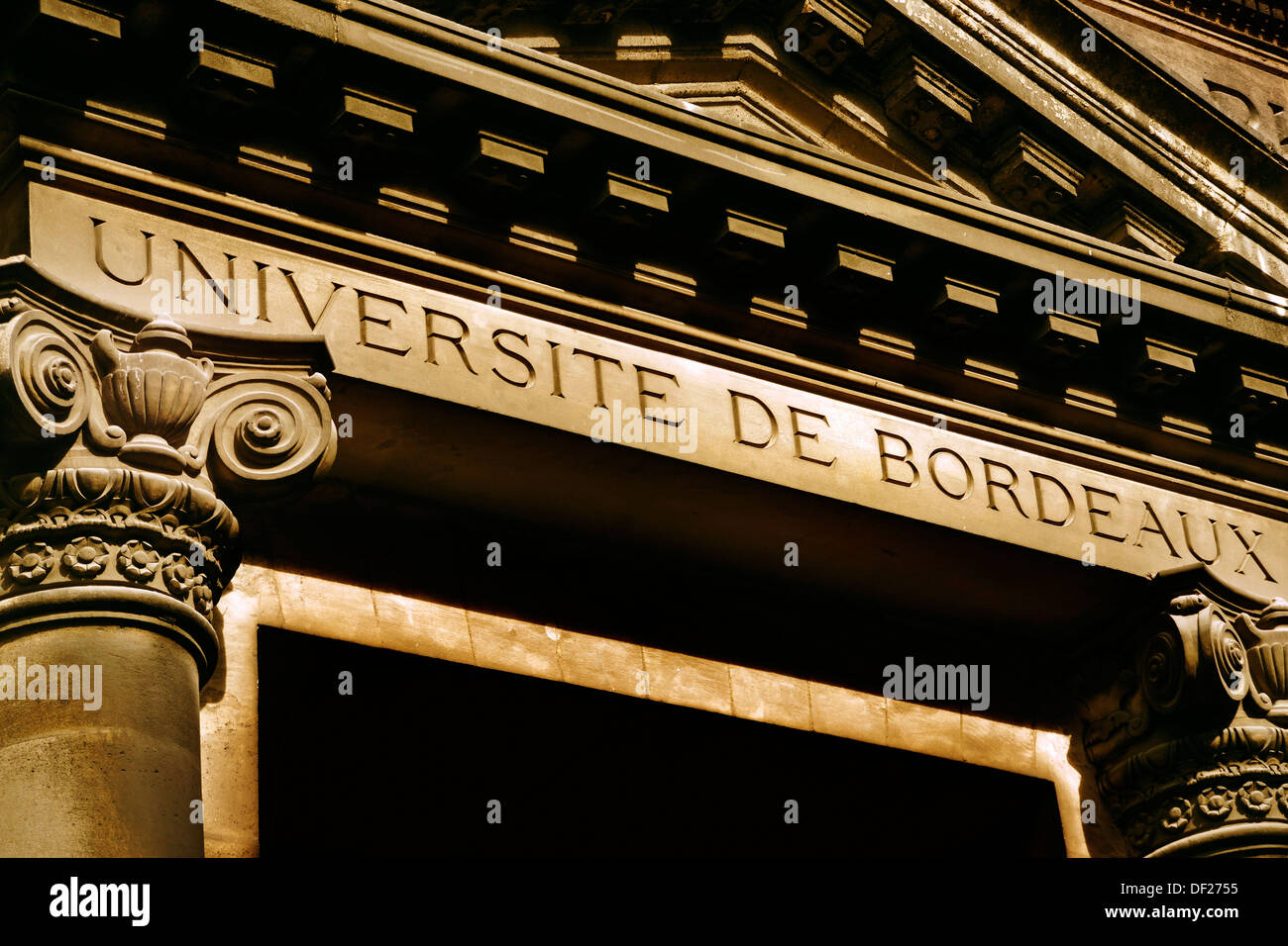 University building on Place de la Victoire, at Bordeaux, Gironde, Aquitaine, France Stock Photo