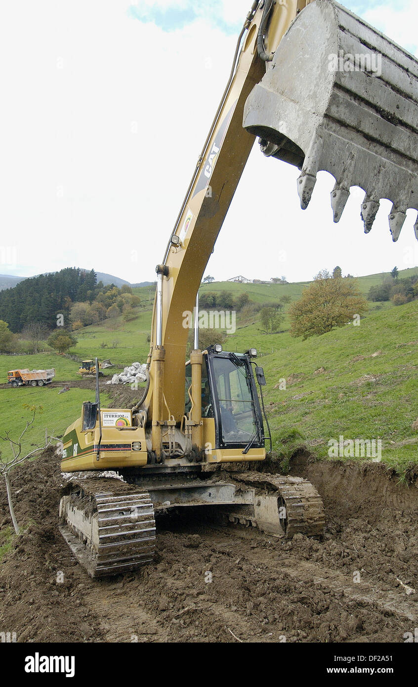 Stone loading quarry hi-res stock photography and images - Alamy