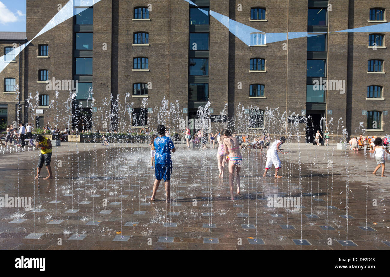 Heatwave 2013 - University of Arts - Central St Martins Campus - Kings Cross Central - London Stock Photo