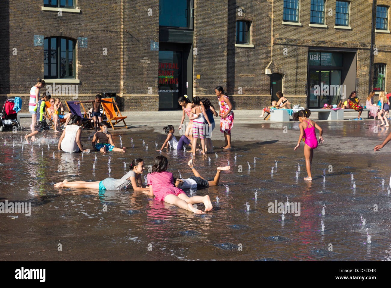 Heatwave 2013 - University of Arts - Central St Martins Campus - Kings Cross Central - London Stock Photo