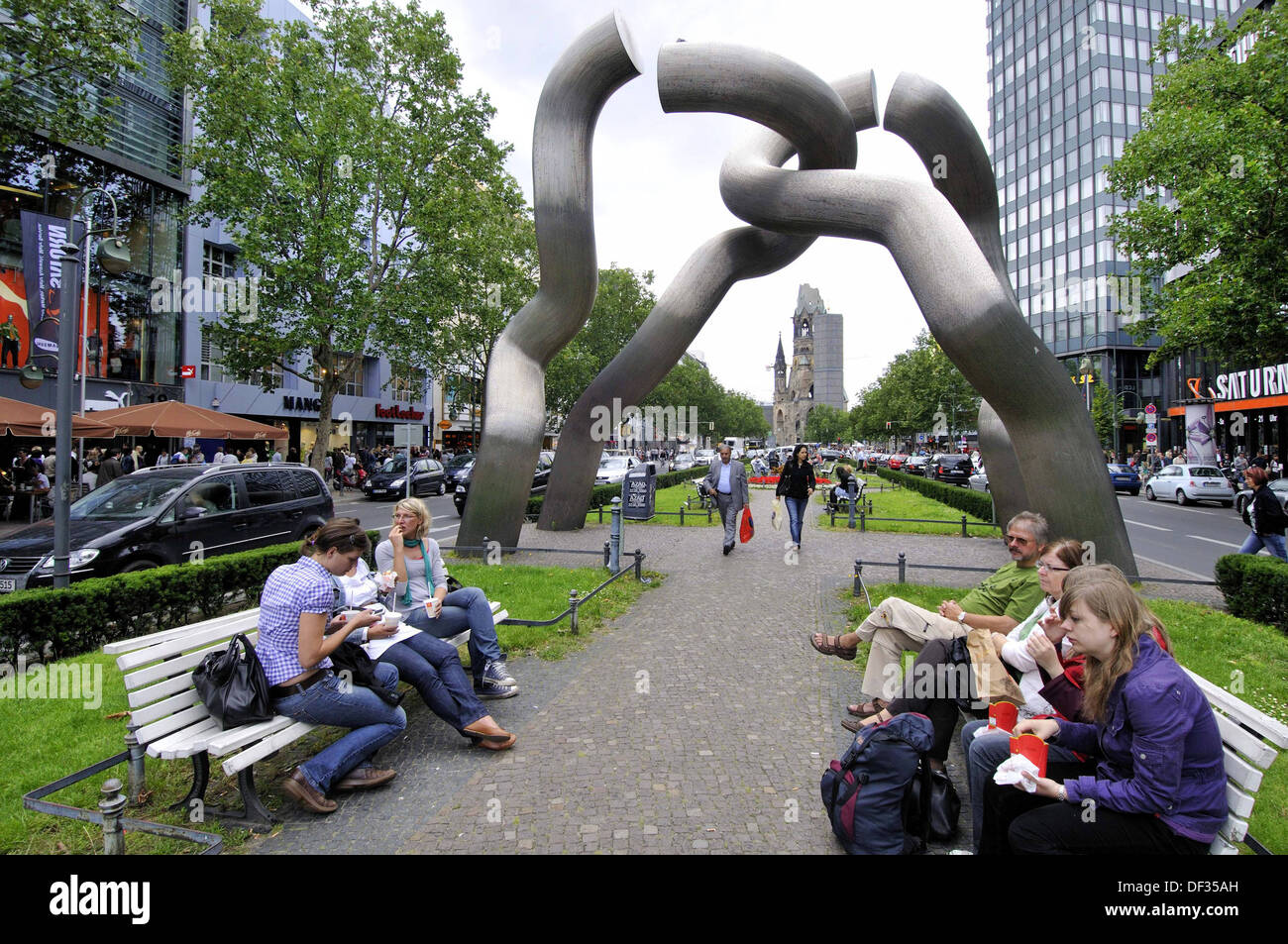 Sculpture Berlin By Brigitte Matschinsky Denninghoff And Martin Matschinsky Tauentzienstrasse