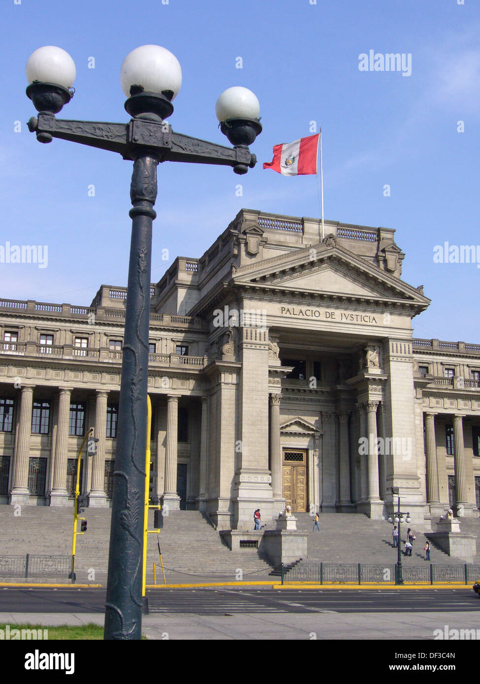 Palacio De Justicia Hi Res Stock Photography And Images Alamy Palacio De Justicia Hi Res Stock Photography And Images Alamy