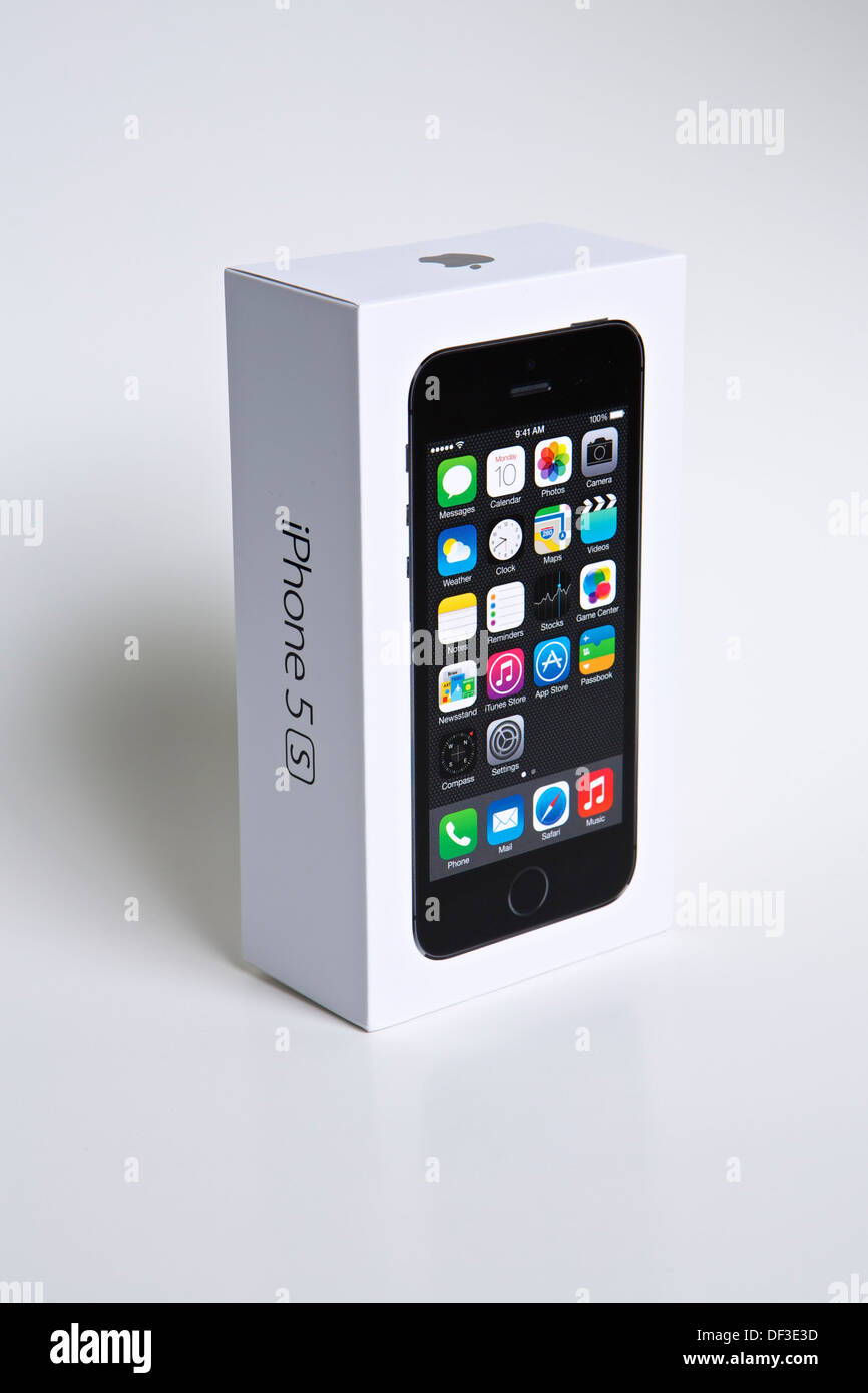 Iphone 5s Box High Resolution Stock Photography And Images Alamy