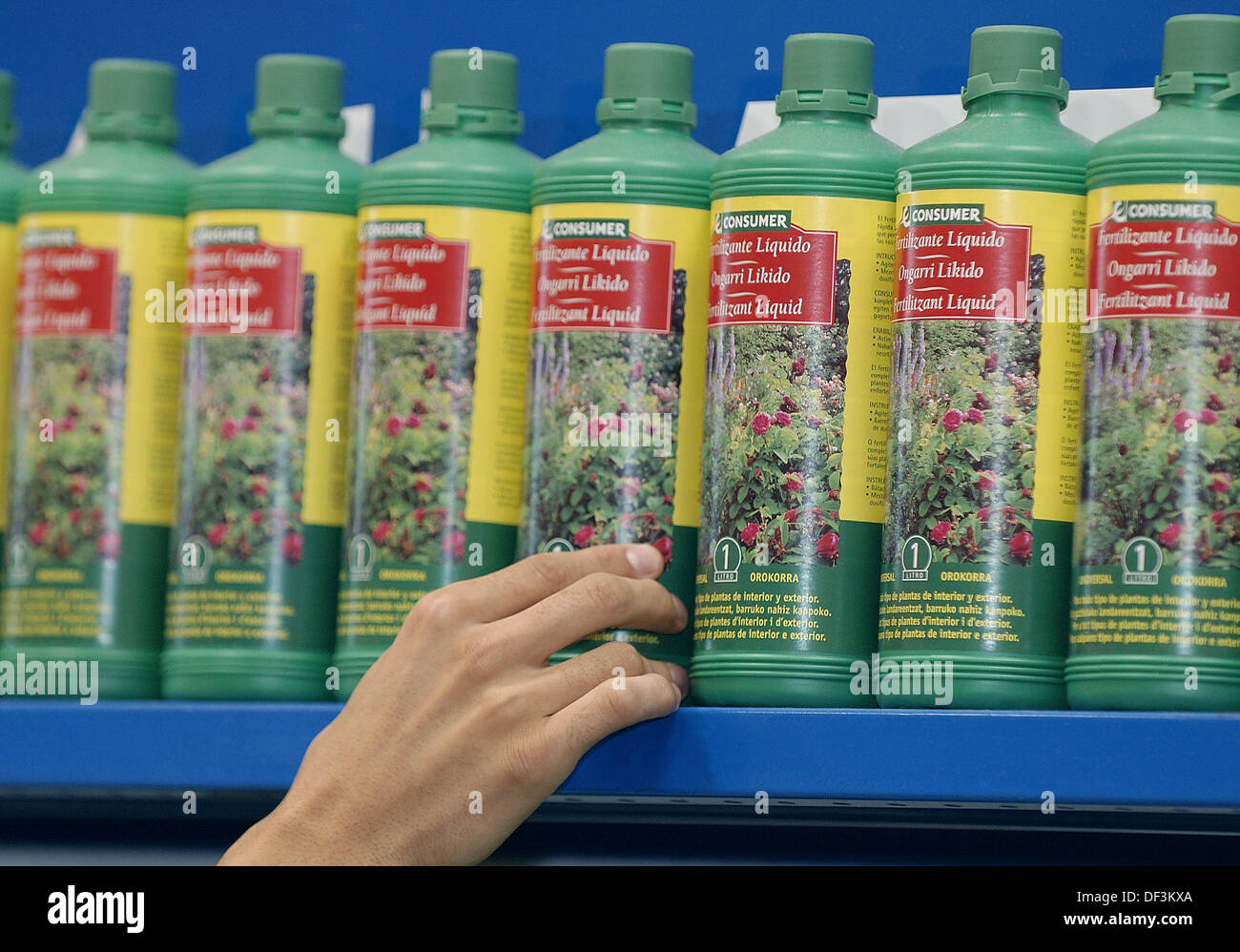 Gardening section at shopping center Stock Photo Alamy