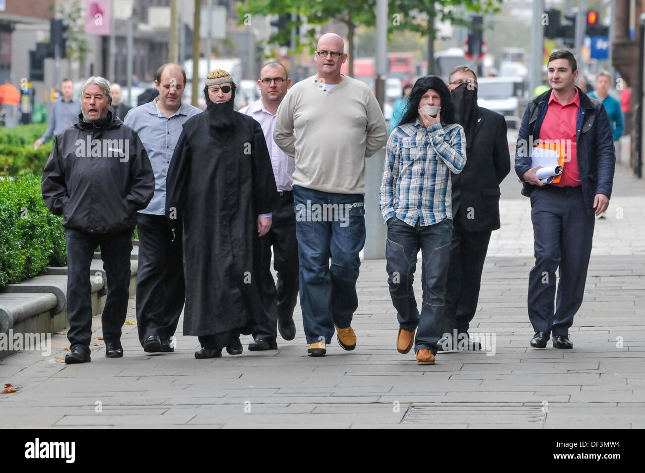 Belfast, Northern Ireland, 27th September 2013 - Protestant Coalition founder member Willie Frazer appears in court dressed as Abu Hamza. He is protesting that he is being charged under legislation aimed at curbing 'infamous Muslim hate preachers'. Credit:  Stephen Barnes/Alamy Live News Stock Photo