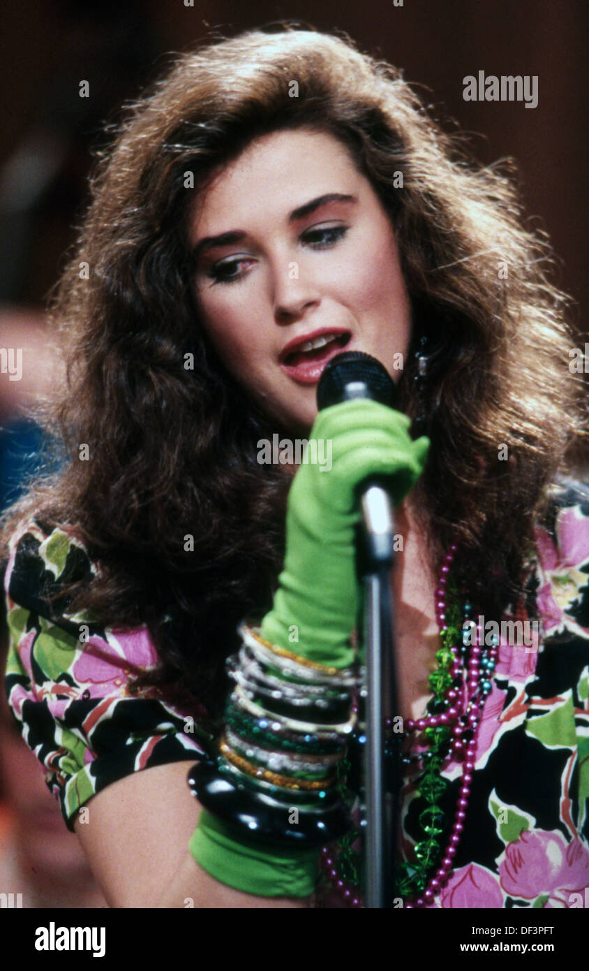Demi moore 1984 hi-res stock photography and images - Alamy
