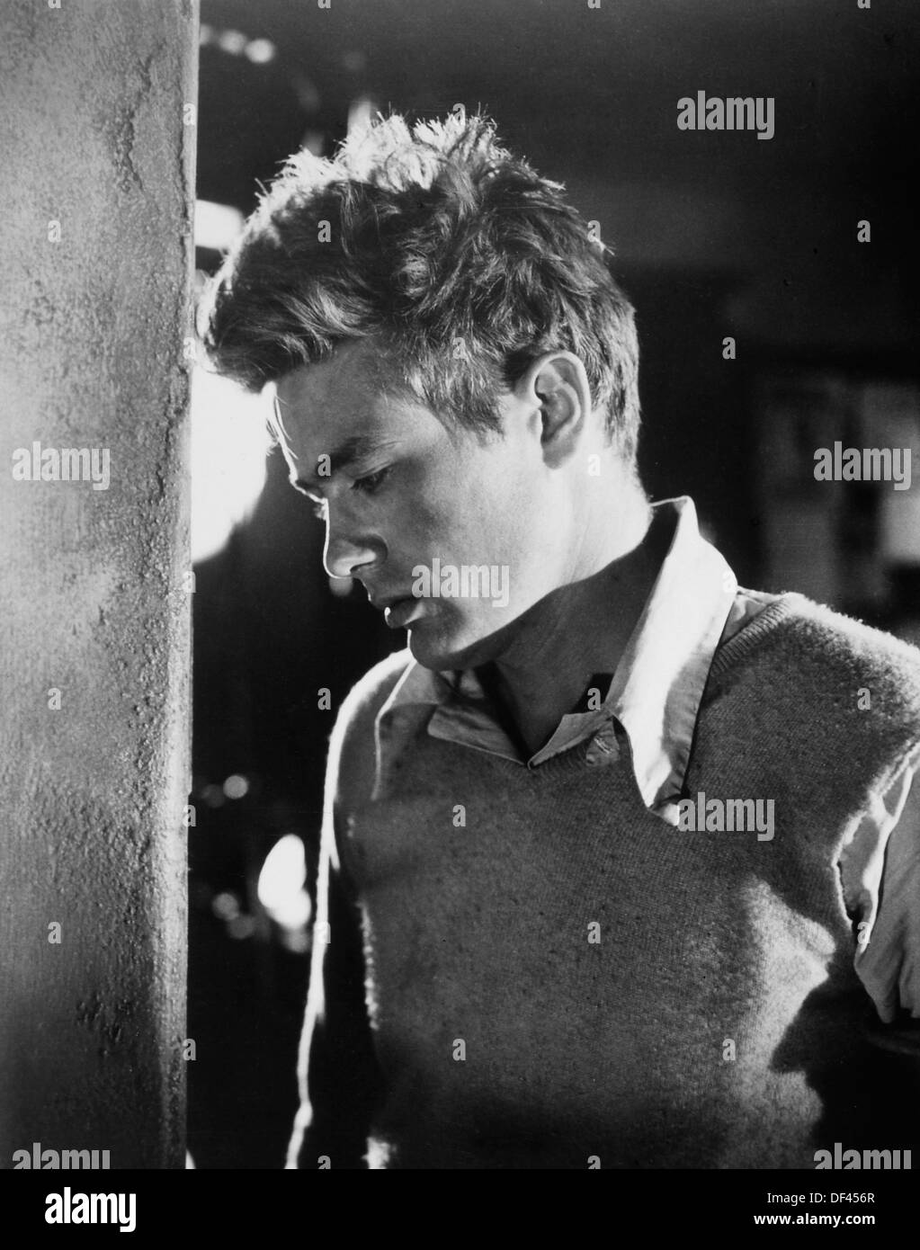 James Dean, Portrait, On-Set of the Film, 'Rebel Without a Cause', 1955 Stock Photo