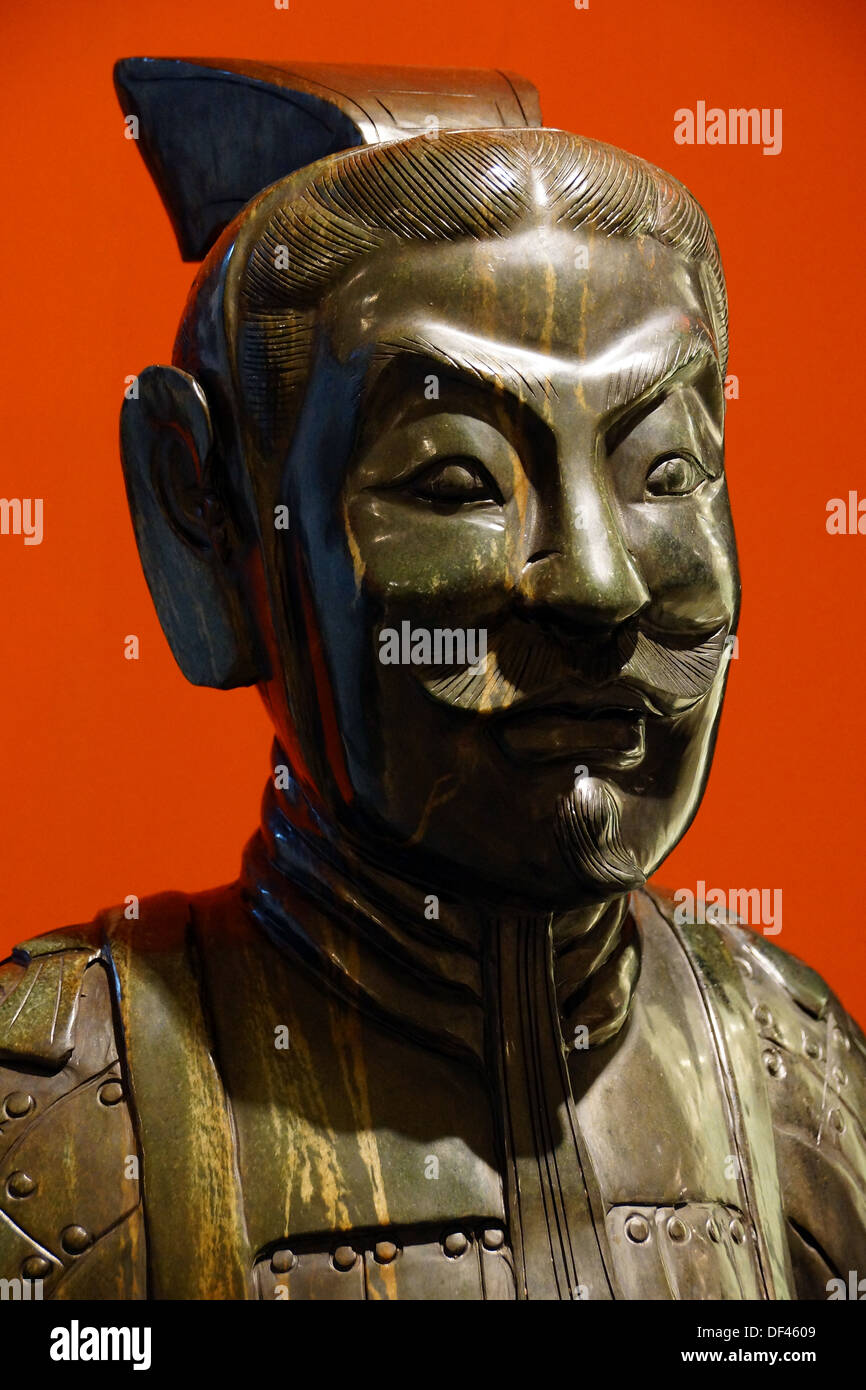 Jade statue hires stock photography and images Alamy