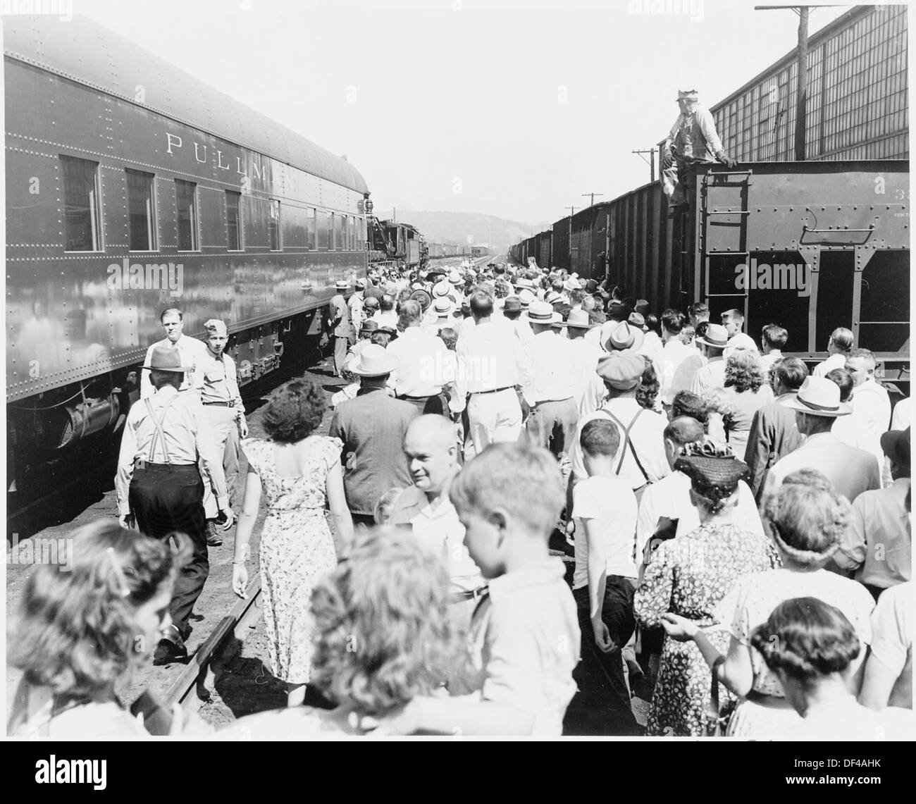 Way station Black and White Stock Photos & Images Alamy