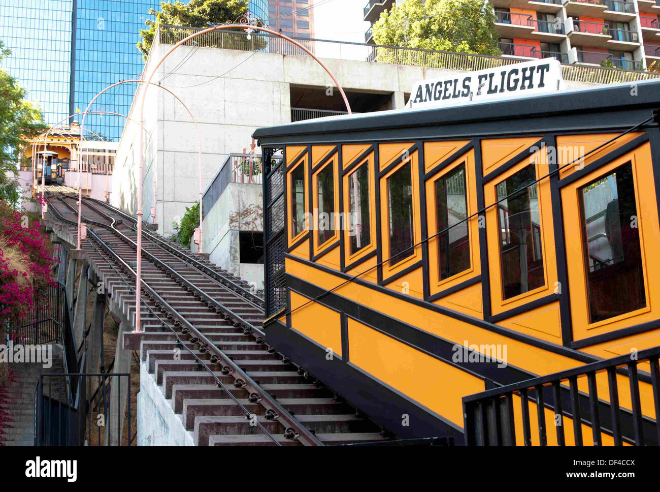 Side view of Angel's Flight rail car and tracks Stock Photo