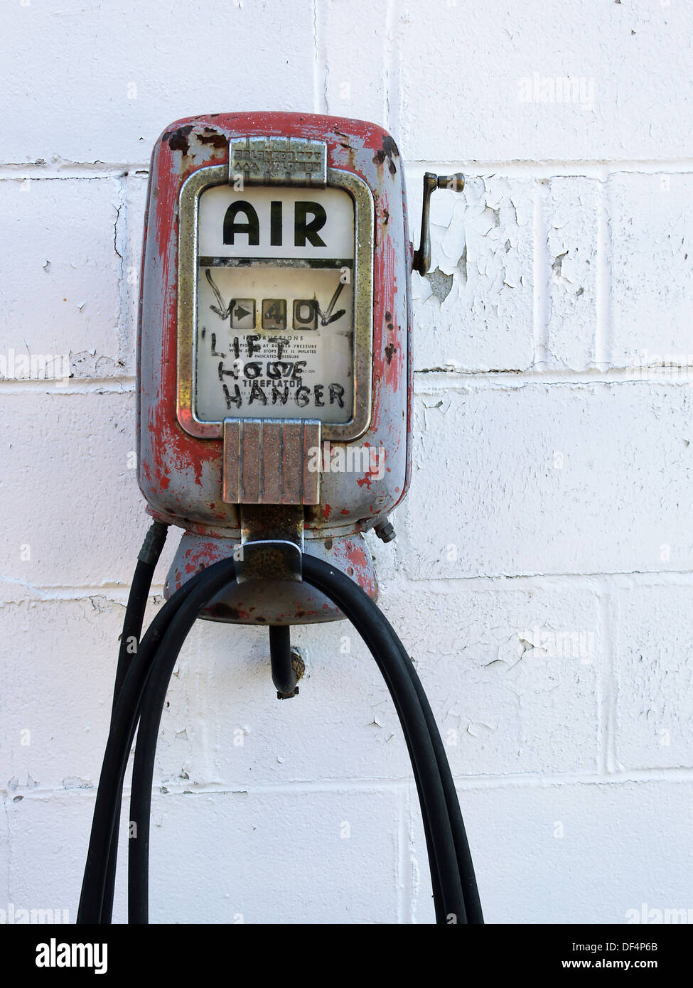 Air Pump At An Old Gas Station. Florida, Massachusetts. Usa Stock Photo -  Alamy