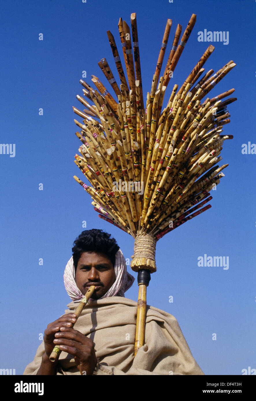 Flutes seller, Varanasi. Uttar Pradesh, India Stock Photo Alamy