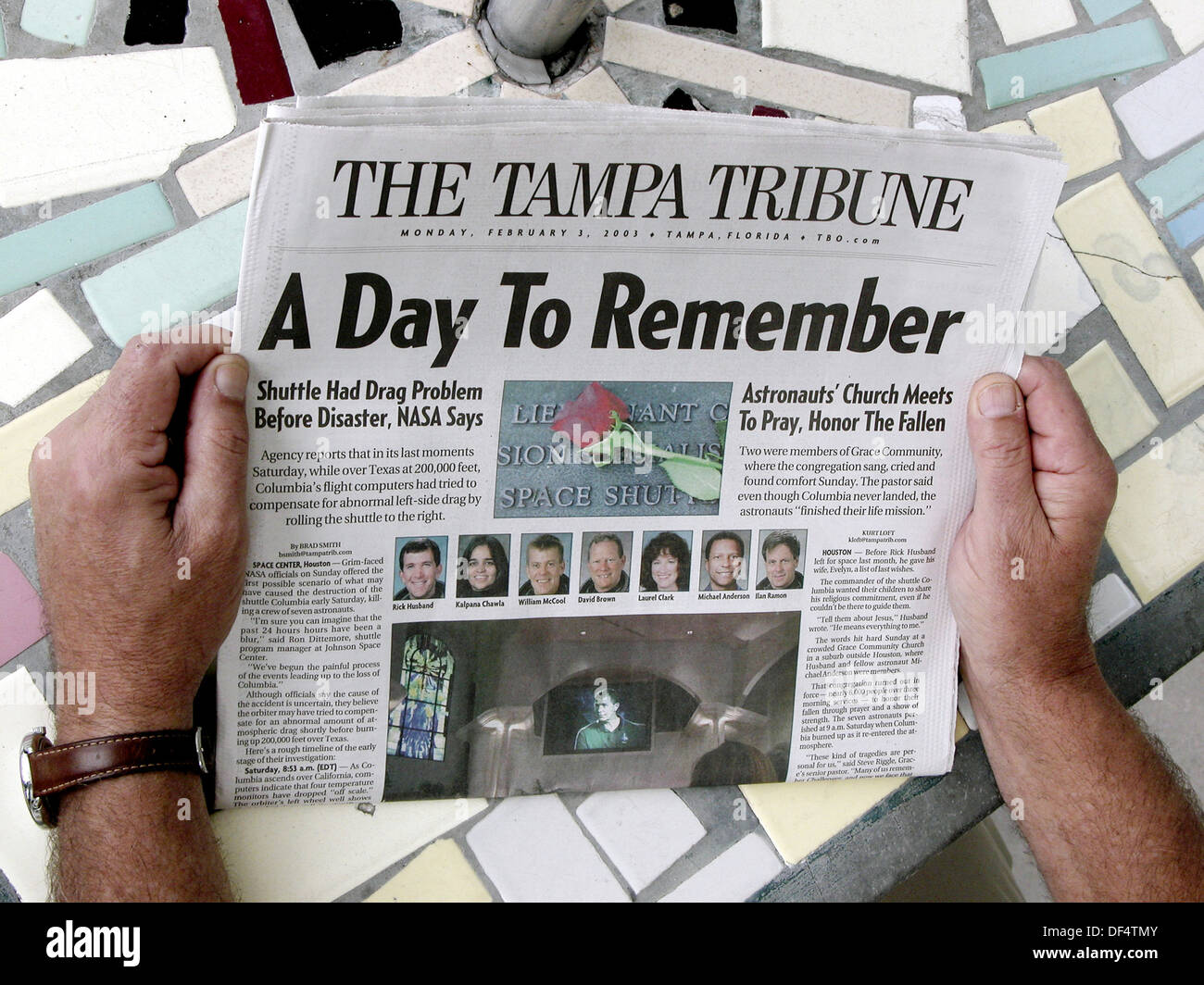 Space shuttle columbia disaster hires stock photography and images Alamy