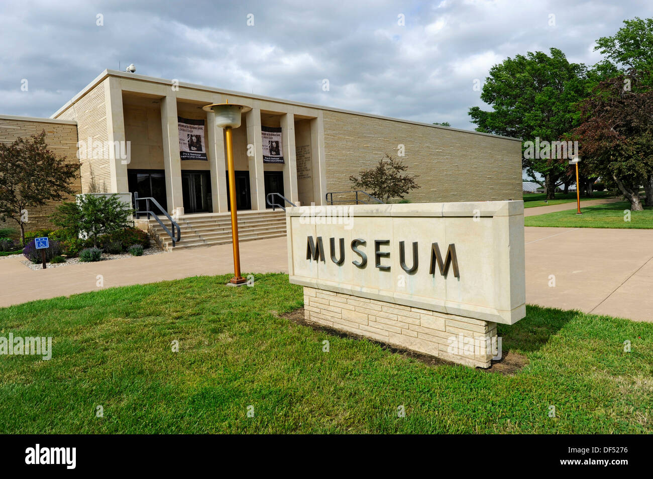 Dwight D Eisenhower Museum Abilene Kansas Stock Photo Alamy