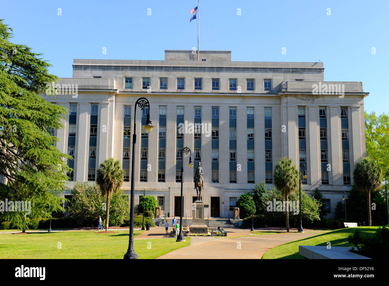 Columbia South Carolina Buildings Statues and Landmarks on the State