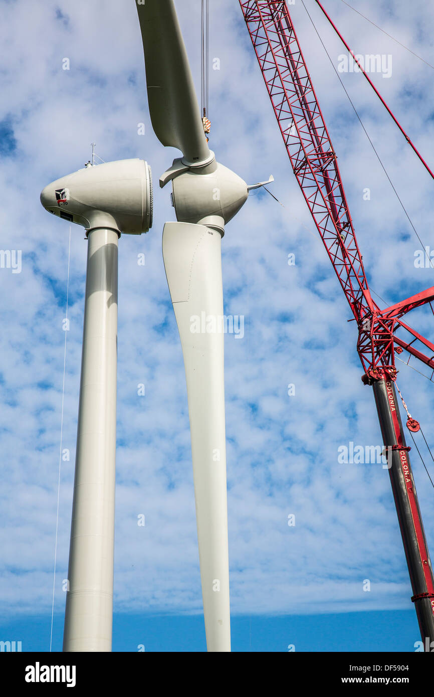 Construction, installation of a wind turbine. Wind turbines, wind farm ...