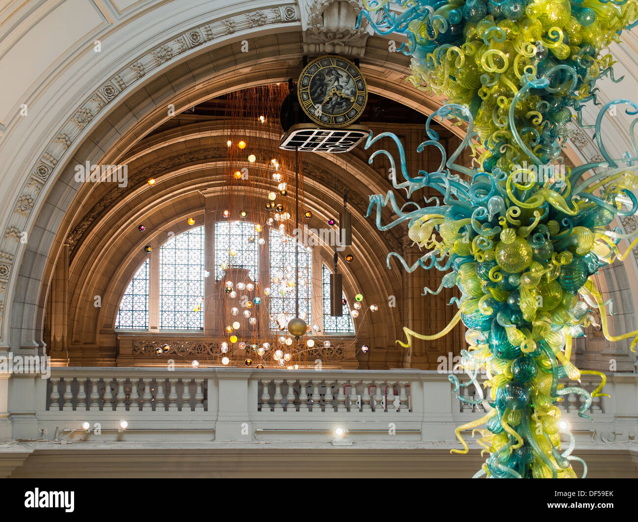 The Victoria and Albert Museum, London - hanging glass sculpture in the  foyer and atrium Stock Photo - Alamy