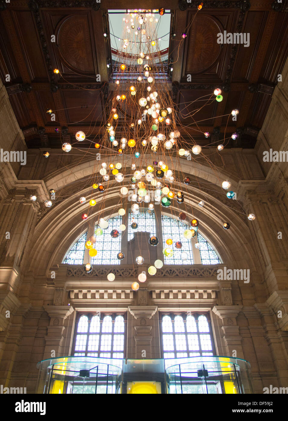 The Victoria and Albert Museum, London - new hanging lights sculpture in the foyer 3 Stock Photo