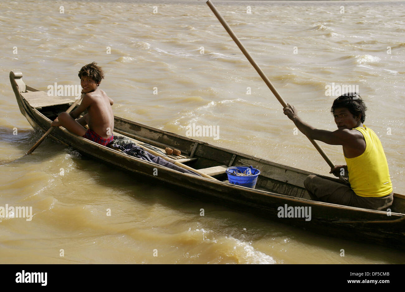 Canoe. Ayeyarwady River. Mandalay Division. Myanmar (Burma Stock Photo