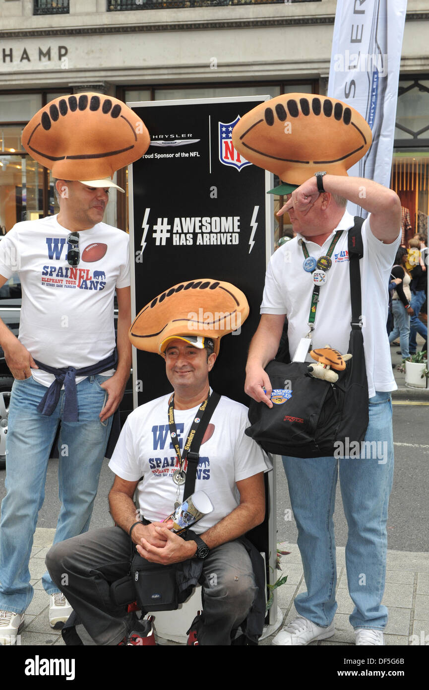 Regent Street, London, UK. 28th September 2013. Three NFL fans in costume at the NFL event on Regent Street. Credit:  Matthew Chattle/Alamy Live News Stock Photo