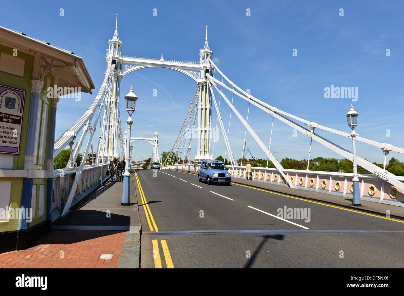 Albert Bridge Battersea High Resolution Stock Photography and Images ...