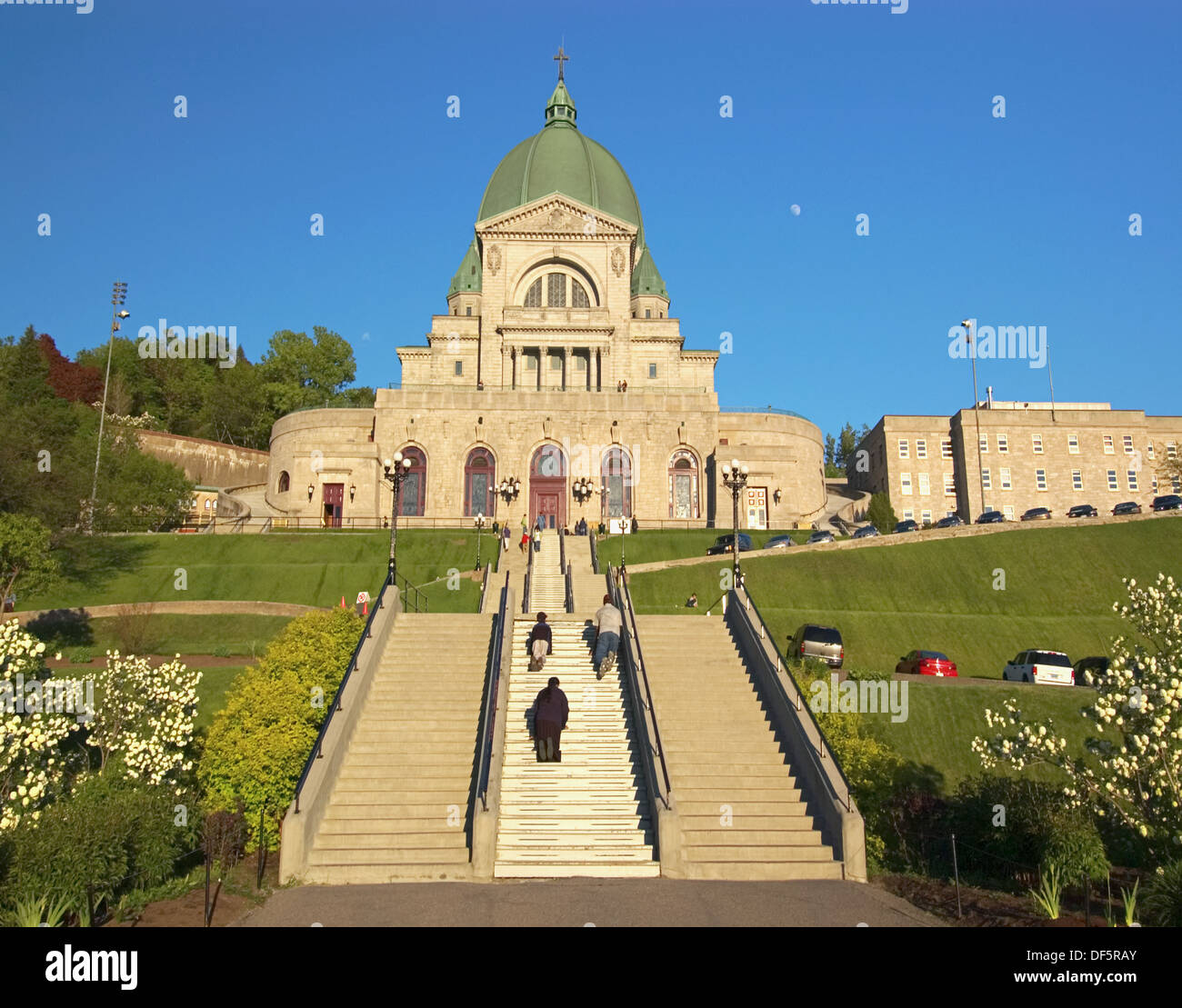 Faithful on their knees hi-res stock photography and images - Alamy