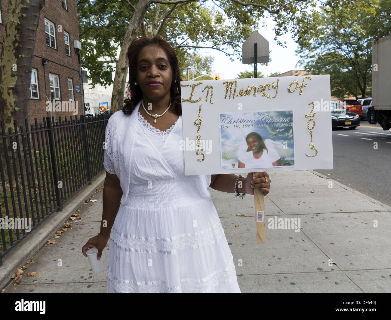 Domestic violence abuse hi-res stock photography and images - Alamy