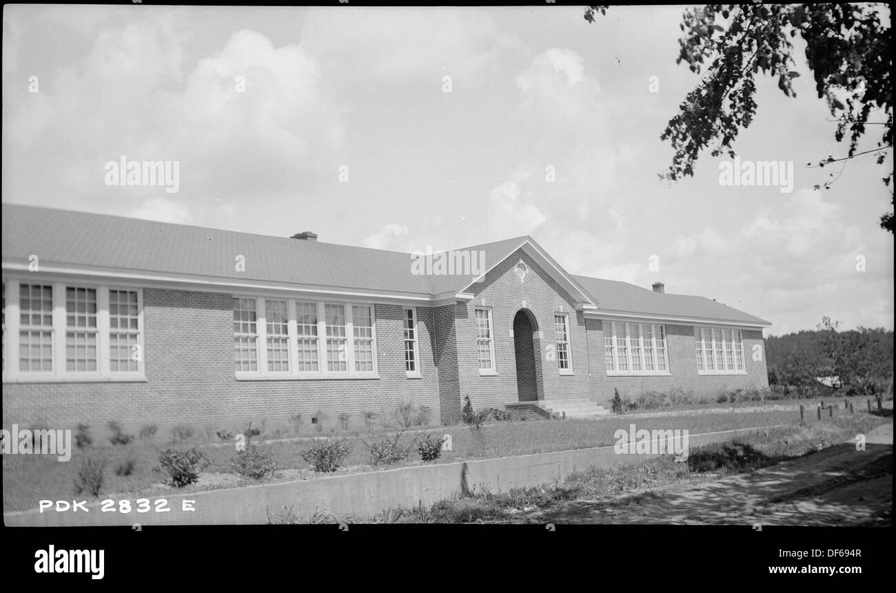 Vintage and high school hi-res stock photography and images - Alamy
