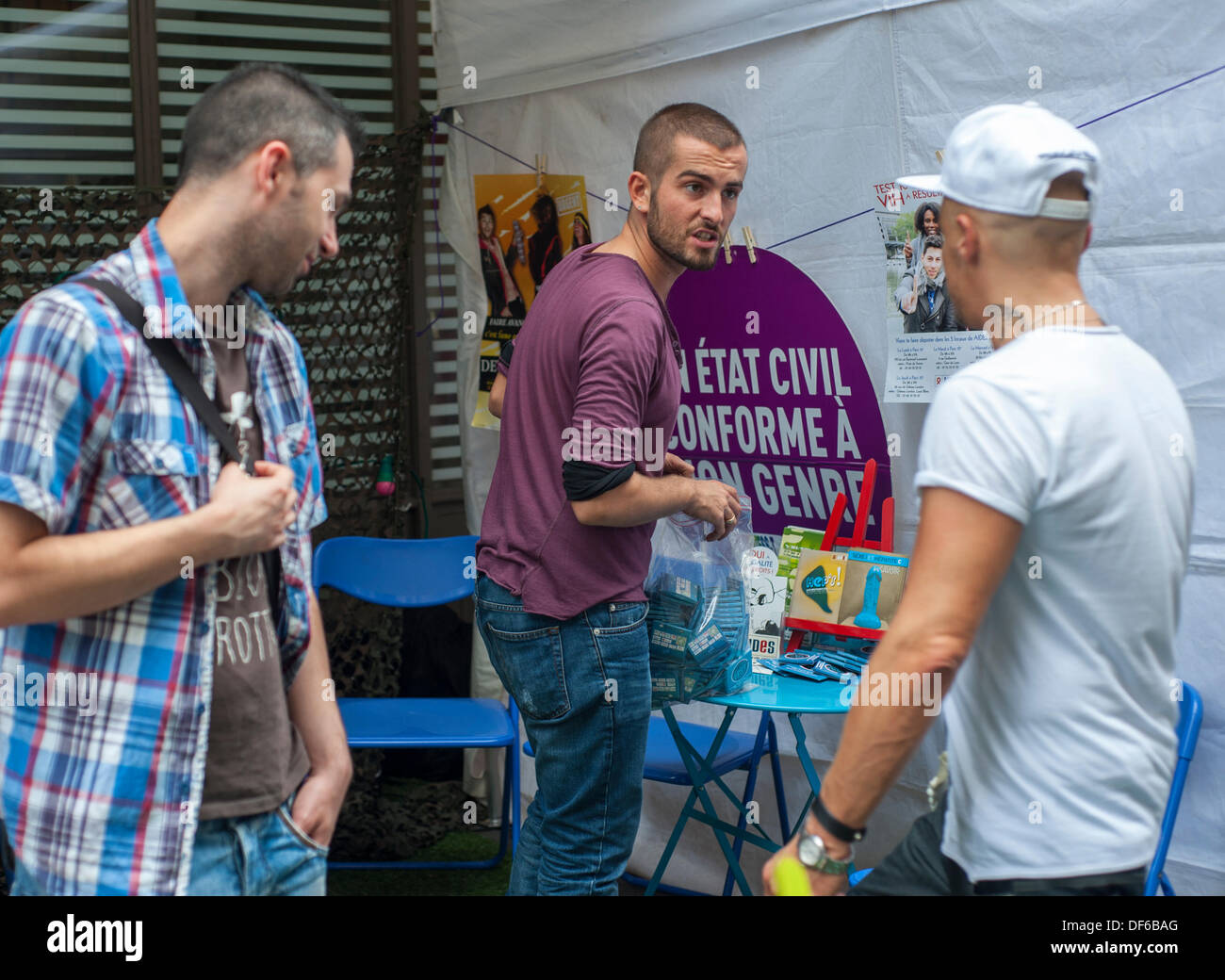 Paris, France, HIV Rapid Test Week, "Flash Test", Diagnosis of HIV/AIDS